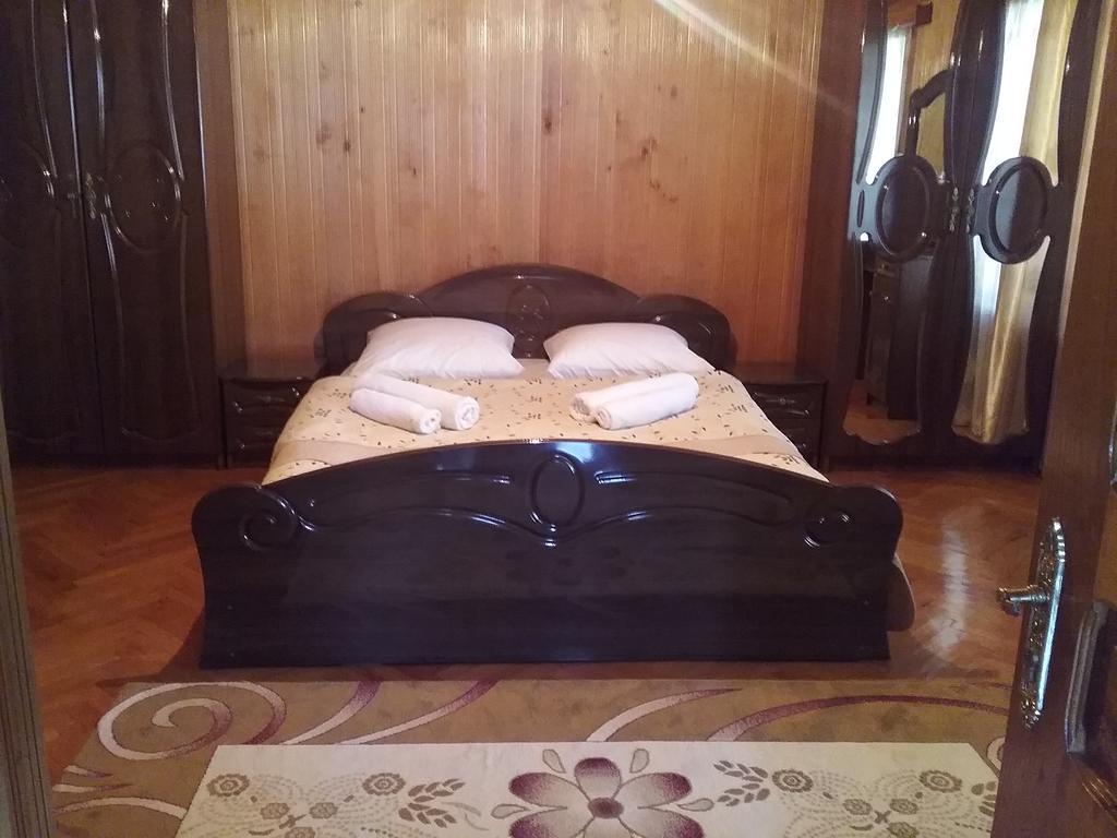 Guest House Anisa Birkiani 外观 照片