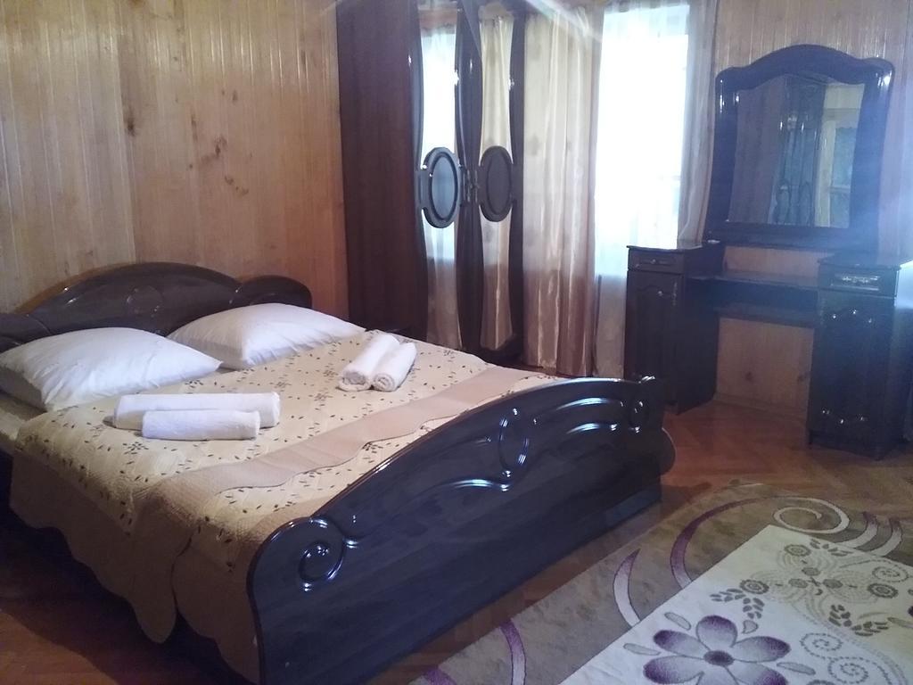 Guest House Anisa Birkiani 外观 照片